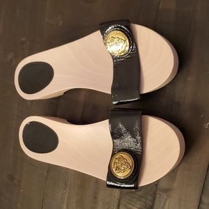 Gucci Hysteria Accent Patent Leather Slides sandals  wooden heel size 7 1/2